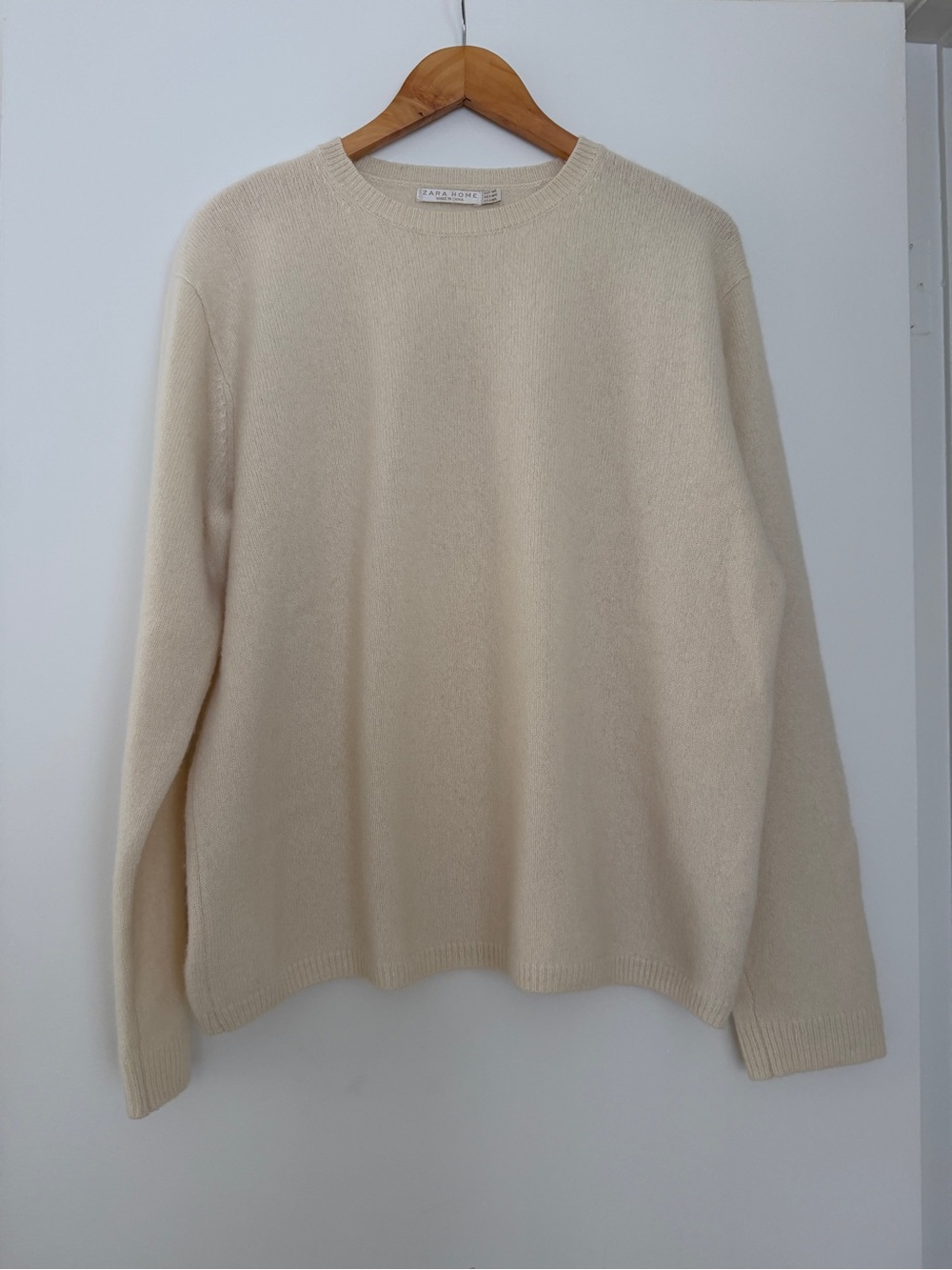 ZARA HOME 100% Cashmere Cream Women's Sweater Size M/L
